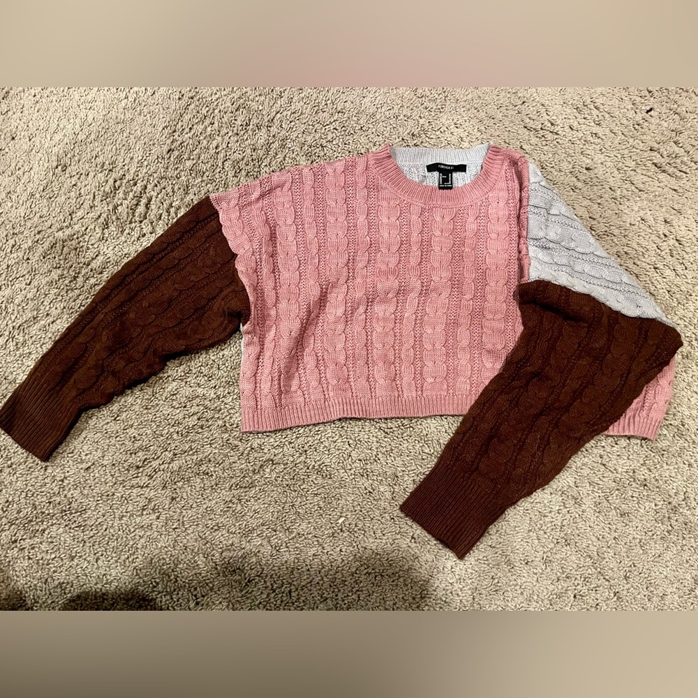 Forever 21 NEW multi color Cable Knit crop Sweater
